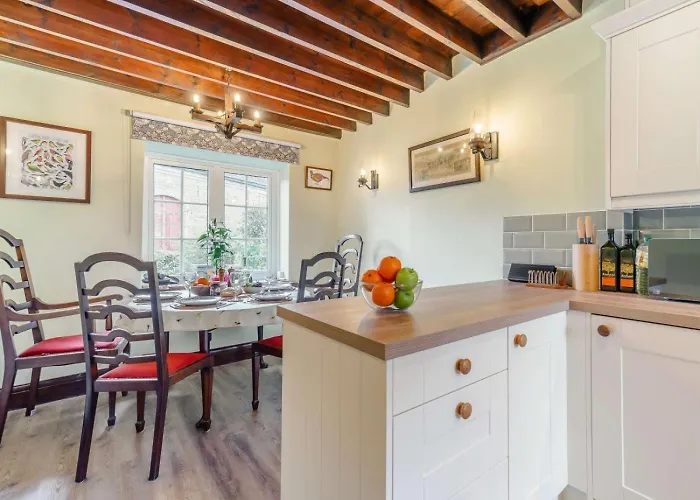 3 Bed In Harrogate Oc-87478 Holiday home